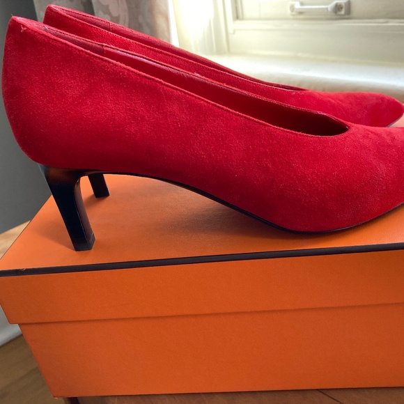 Hermes Red Suede shoes, UNUSED, size 38.5 - Picture 4 of 14